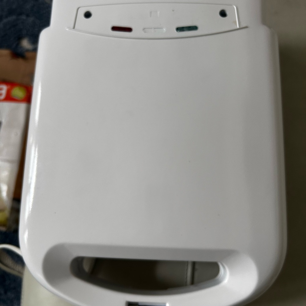White IMUSA